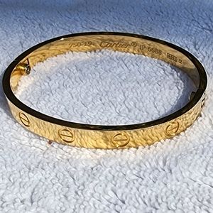 Cartier Love bracelet